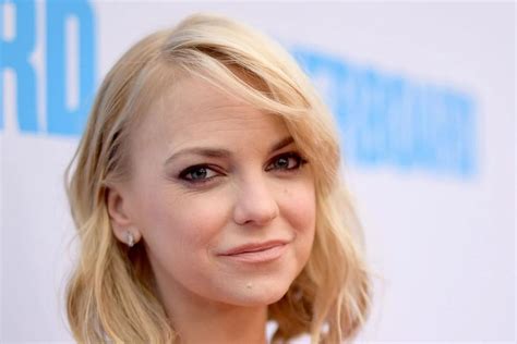 anna faris tits|Anna Faris Nude Pictures & Compilation Videos